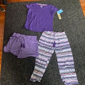 MukLuk Pajama Set